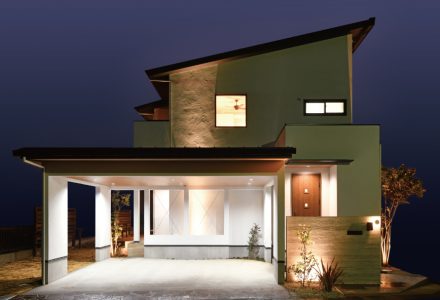 自宅にガレージを建てた施工事例