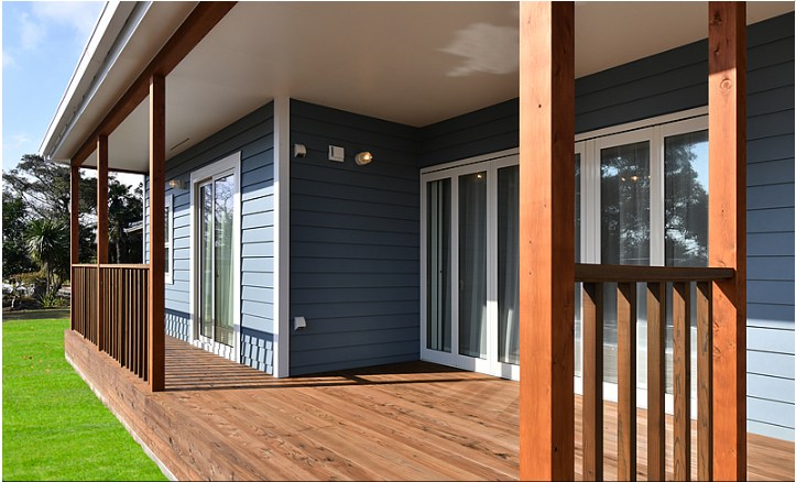 ウッドデッキの施工例