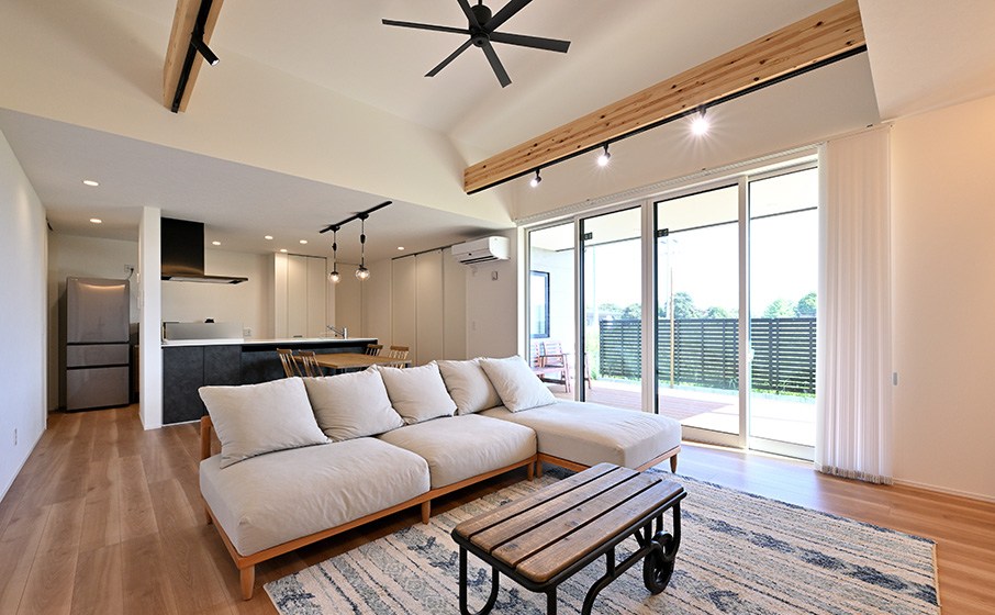 サーフィンや自然を楽しむ家族のためのセカンドハウス施工事例