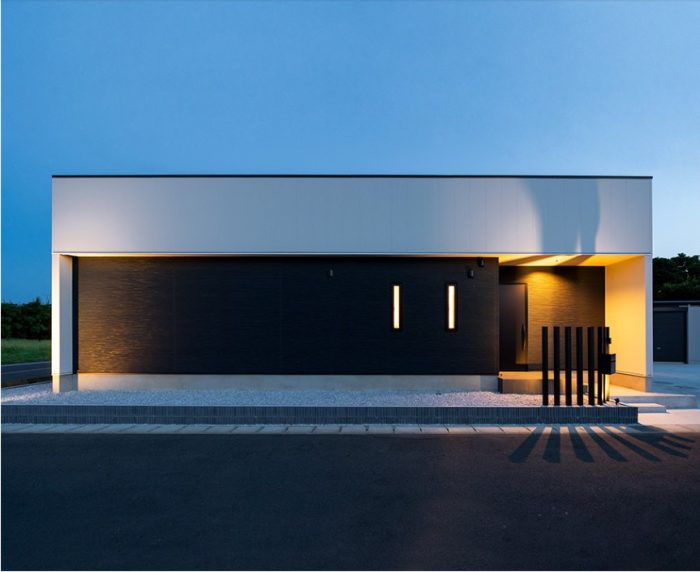 平屋のビルトインガレージを作る費用や間取りとは|メリット・デメリット、ポイントも紹介