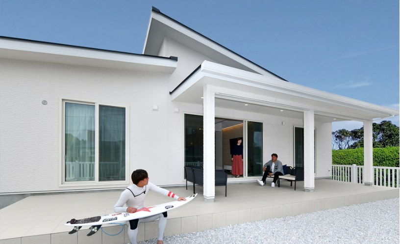 サーフボードのお手入れもできる万能なタイルデッキ