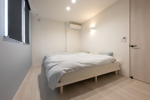 深い青が空にとける　リゾートアメリカンハウス