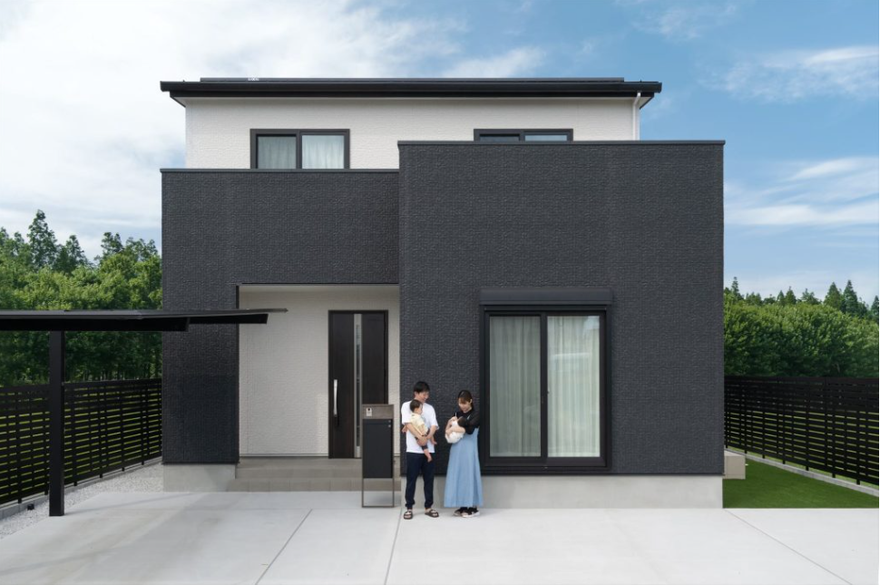 家族で住みやすいシンプルスタイルの施工事例