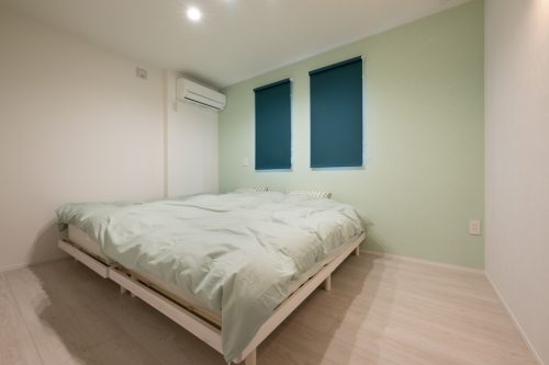 深い青が空にとける　リゾートアメリカンハウス