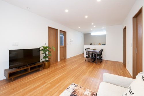 ZEH基準で叶えた　心地よく暮らす平屋